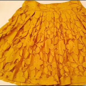 Ready for Fall?? 🍂🍁🌻 LOFT Mustard Skirt
